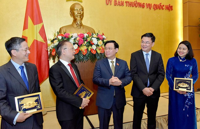 Chủ tịch Quốc hội: 'Bảo bối' của ngoại giao Việt Nam chính là sức mạnh tổng hợp 